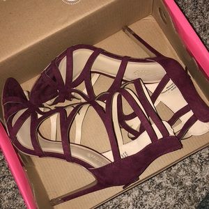 Maroon heels